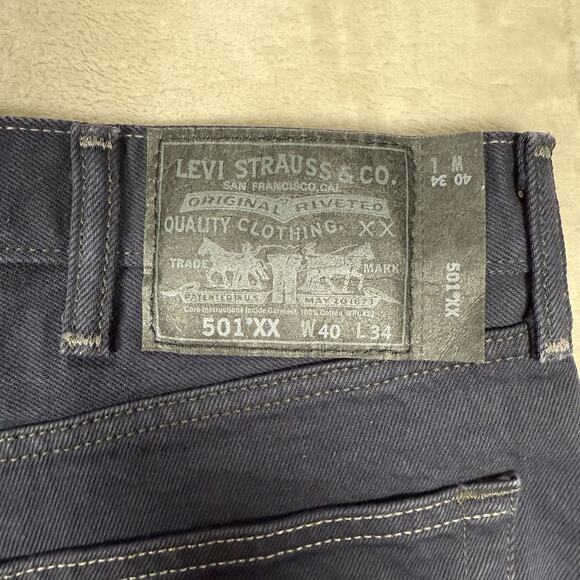 Levi's 501xx Jeans Men's 40x34 Button Fly Classic Straight Leg Dark Wash Indigo - Picture 3 of 12